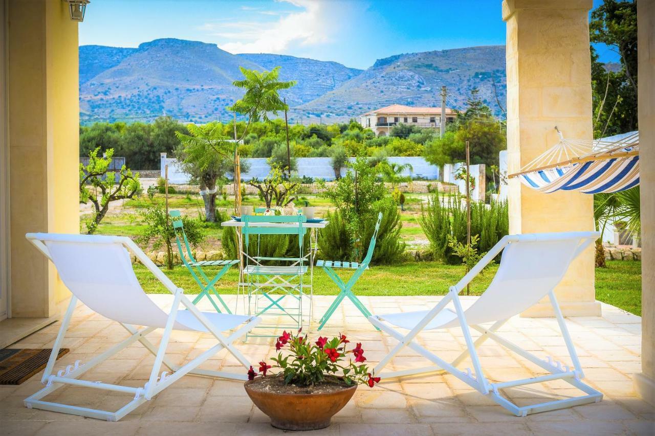 La Bouganville Avola Extérieur photo